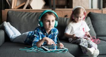 4 Cara Efektif Orang Tua Cegah Anak Generasi Alpha Kecanduan Gadget